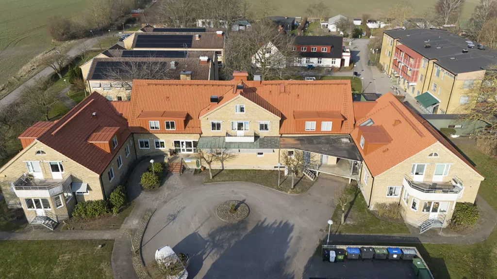 Väsby tegeltak 900 m²